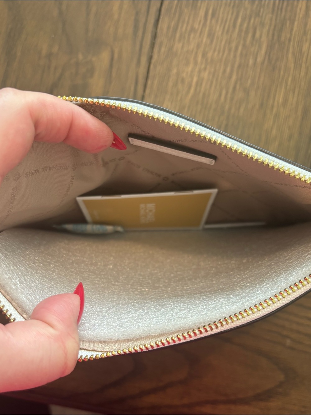 Michael Kors Cream Saffiano Leather Wristlet with Gold Logo - Picture 3 of 5